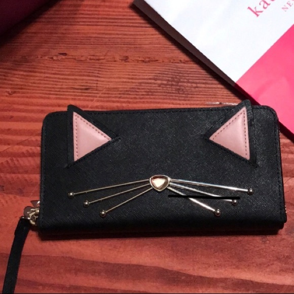 kate spade Handbags - NWT ❤️ Kate Spade  Kitty Cat Wallet